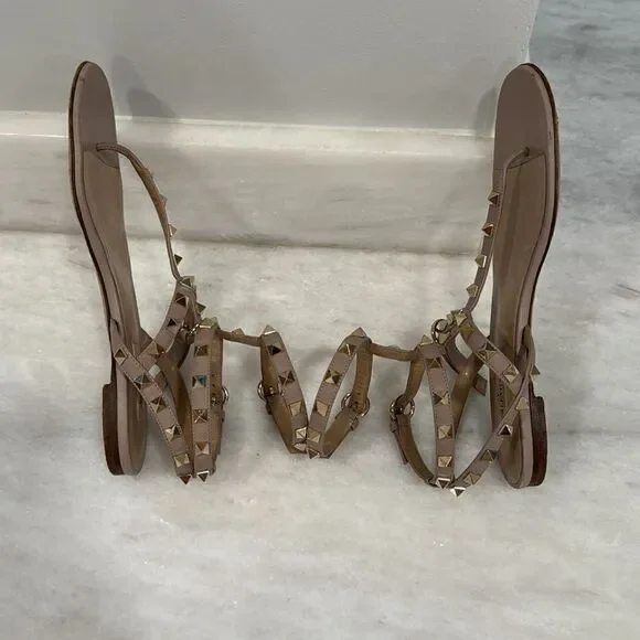 Valentino Poudre rockstud sandals 38 tan blush with gold studs ankle strap - Picture 10 of 12